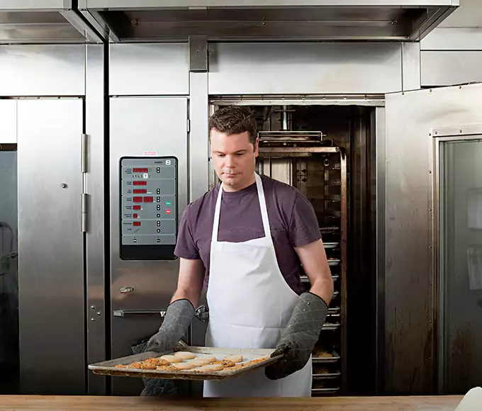 Why Gardner, MA Kitchens Trust Gardner Appliance Fix for Commercial Oven Repair?